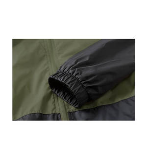 เสื้อแจ็คเก็ตซอฟต์เชลล์น้ำหนักเบา ระบายอากาศได้ดี สำหรับผู้ชาย เหมาะสำหรับกิจกรรมกลางแจ้งในฤดูหนาว เสื้อแจ็คเก็ตซอฟต์เชลล์ผู้ชาย เสื้อแจ็คเก็ตผู้ชาย - Product Image 4