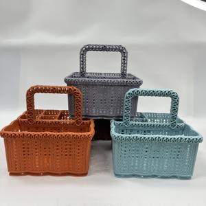 Panier fourre-tout utilitaire en plastique à 6 fentes Design de tissage en treillis chic avec poignée ergonomique Fabriqué au Vietnam Service OEM ODM pour vous - Product Image 6