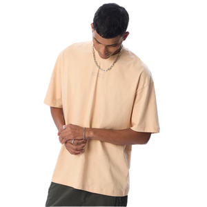 เสื้อยืดผู้ชายสีเบจฟอก 100% ผ้าฝ้าย สไตล์วินเทจ ลำลอง สตรีทแวร์ เนื้อผ้านุ่ม ระบายอากาศดี เหมาะสำหรับใส่ในชีวิตประจำวันในเมือง - Product Image 4