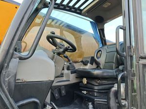 Manipulador telescópico de alto alcance JCB 540 4WD de uso competitivo, cargador giratorio de capacidad de 4 toneladas con carretilla elevadora de 17 metros - Product Image 6