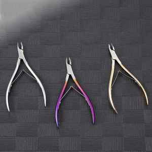 Cortaúñas de Acero Inoxidable de Lujo Premium, Cuchilla Recta, Apertura de Mandíbula Ancha, Diseño Portátil para Uñas Gruesas de los Dedos - Salón - Product Image 1