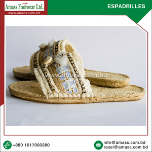 Alpargatas planas elegantes y elegantes de calidad superior Diseño clásico sostenible Colección de verano Bangladesh Peso ligero Slip-On - Product Image 2