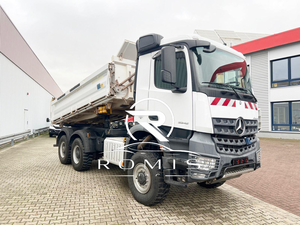 Camión Volquete Usado ACTROS 4141 8x4, 351-450hp, Capacidad 11-20T, Camión de Servicio Pesado para Construcción - Product Image 4