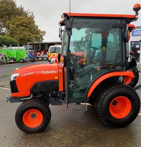Kubota 4X4 B2-261รถตักขนาดเล็กเครื่องยนต์ดีเซล Euro5รถตักขณะโหลดมอเตอร์ ASV ส่วนประกอบหลักมอเตอร์ฟาร์มมาตรฐานสูง - Product Image 1