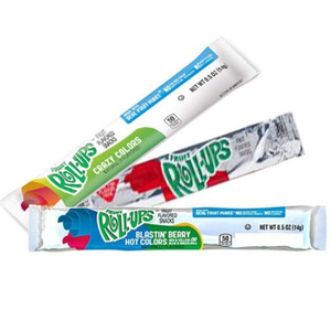 Fruit Roll-Ups By The Foot Fruit Gushers Paquete Variado de 16 Bolsitas Fruit Roll-Ups 72 Rollos Tropical Tie-Dye Fresa (1.02kg) - Product Image 4