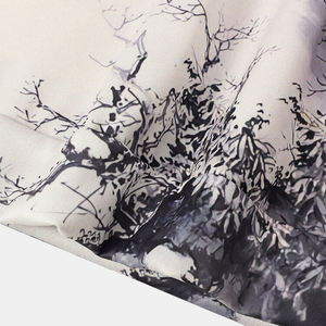 Fournisseur de sweats à capuche imprimés de luxe, logo personnalisé, prêt à porter, respirant et confortable, faible MOQ, logo sur le devant. - Product Image 3