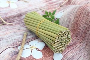 หลอดหญ้าสีเขียวแบบย่อยสลายได้จากเวียดนามอุปกรณ์เสริมสำหรับบาร์หลอดดูดน้ำเป็นมิตรต่อสิ่งแวดล้อม - Product Image 2