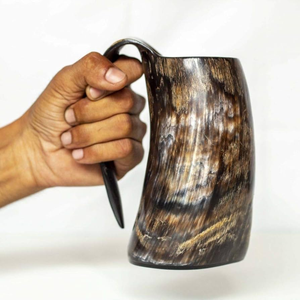 Produits artisanaux Tasse en corne de buffle Design antique Boissons bière et vin Tasse en corne Vente personnalisée - Product Image 4