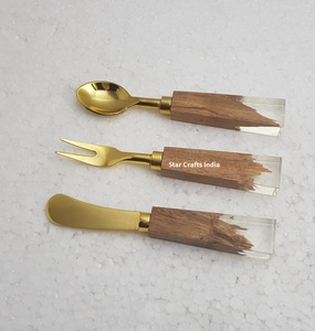 Haute qualité nouveau Design hôtel couverts 18/8 ensemble de couverts en acier inoxydable pour Restaurants 304 fourchette vaisselle avec manche en bois - Product Image 4