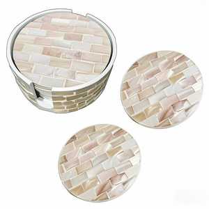 Sous-verres en bois classiques et écologiques fabriqués à la main par TIMELESS CRAFT, surface polie, couleur personnalisée pour une présentation élégante de la table à manger - Product Image 1