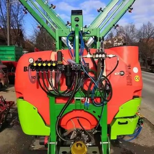 Лучшая оптовая продажа 500L 1000L сельскохозяйственный опрыскиватель с насосом новая конструкция сельскохозяйственная техника теперь доступна для продажи