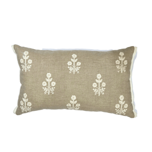 Funda de Cojín Moderna con Bordado Navideño Mughal, 100% Algodón, Diseño de Celebridades, Ecológica, 3D, para el Hogar - Product Image 1