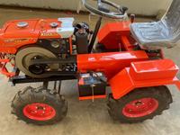 12HP 15HP 16HP 18HP petit tracteur à empattement mini ferme mini charrue petite tondeuse à gazon à empattement pompe semoir tracteur planteur