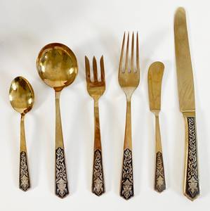 Vente en gros d'usine vente directe élégante de couverts royaux réutilisables en acier inoxydable poignée d'extrémité or et argent pour table à manger - Product Image 4