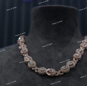 Collar de Diamantes Moissanite con Corte de Pera y Baño de Plata 925, Joyería de Lujo con Halo - Product Image 2