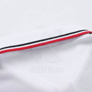 Polo à coupe classique pour hommes, décontracté, fabriqué sur mesure avec tissu tricoté à motif solide, service OEM pour les commandes en gros disponibles - Product Image 5