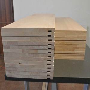 Marches d'escalier en bois de hêtre de première classe - Product Image 1