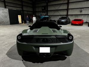 Ferrari 458 Italia Spider RWD d'occasion 2012, excellent état, offre exceptionnelle, prêt à être expédié - Product Image 3