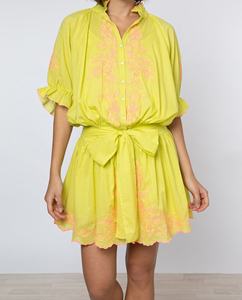 Robe mini bohème jaune à motif cachemire brodé à la main, col en V, manches courtes à pompons, taille ample, 100 % coton, automne, écologique - Product Image 1