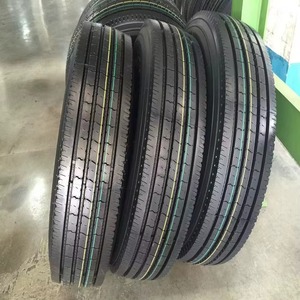 Neumático de camión de alto valor 295/75R22.5 para todas las posiciones que ofrece estabilidad confiable, compatibilidad versátil con ejes y servicio prolongado - Product Image 1