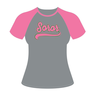 T-shirt à manches raglan gris acier Sororité grecque T-shirt rose et vert pour femmes Sororité universitaire Vêtements décontractés élégants - Product Image 5