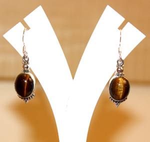 Boucles d'oreilles ethniques en argent sterling 925 unisexe fabriquées à la main - Product Image 1