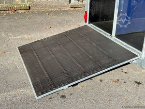 Remolque de madera para caballos, remolque de aluminio para caballos con ventanas, remolque americano para caballos, remolque para transporte de caballos en venta - Product Image 5