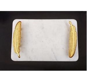 Plateau de service en marbre avec poignée en métal au design de feuille d'or pour la décoration de table Nouvelle arrivée de Offre Spéciale de luxe moderne et fantaisie - Product Image 1