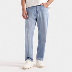 Jeans à jambe droite coupe ample à la mode pour hommes taille confortable pantalon en denim bleu clair pour décontracté et streetwear jean droit - Product Image 1