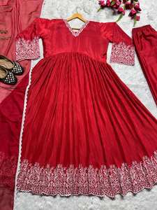 ชุดสูทนักออกแบบ Zulfat คอลเลกชันใหม่พร้อม Plazo และ Dupatta พิมพ์ลายสําหรับขายที่มารีสั่งซื้อจํานวนมาก - Product Image 3