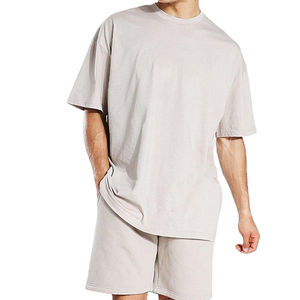 Ensemble t-shirt et short surdimensionné 100% coton décontracté pour hommes Costume de sport d'été de haute qualité pour la piste ou le fitness comprend un short - Product Image 1