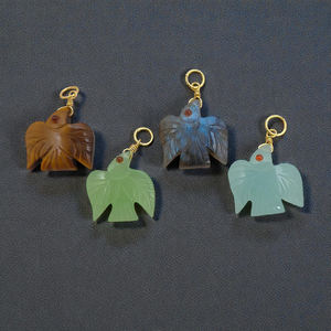 Pendentifs en chalcédoine aqua faits à la main en forme d'oiseau pour la fabrication de bijoux - Product Image 3