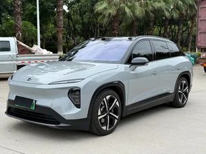 Nuevo SUV Eléctrico de Lujo de Energía Nueva 2024, 100 kWh, 3.9s, Sin Accidentes y Listo para Enviar - Product Image 2