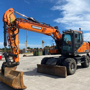 El motor de la excavadora Doosan parte alto rendimiento y durabilidad para una operación confiable de la máquina - Product Image 6