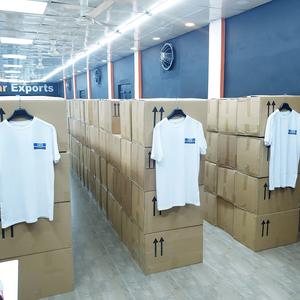 Haute qualité 240GSM coton lourd surdimensionné hommes T-Shirt à manches courtes à la mode solide motif sérigraphie grande taille T-Shirt - Product Image 3