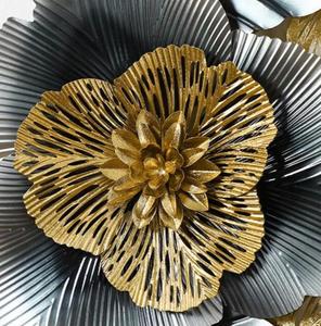 กระจกติดผนังดีไซน์ดอกไม้ - Product Image 2