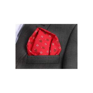 ปกสี่เหลี่ยมลายดอกไม้สีแดง - Product Image 1