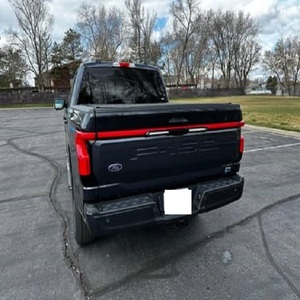 EXTRÊMEMENT PROPRE 2022 FO-RD F-150 PLA-TIN-UM LI-GHT-NING PRÊT À ÊTRE EXPÉDIÉ - Product Image 2