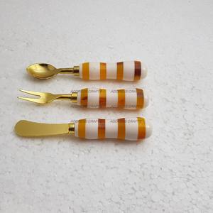 Vaisselle de table en acier inoxydable de style vintage, ensemble de couverts, poignée en résine, vaisselle de bureau, de fête et de restaurant, vaisselle utilisée - Product Image 6