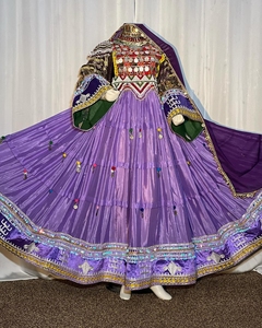 Robe de fête et de mariage afghan en velours afghan fait à la main traditionnel brodé pour femmes robe tribale taille personnalisée robes pour femmes à vendre 136 - Product Image 3