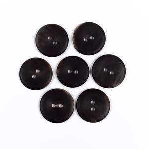 Bouton en corne de buffle de meilleure qualité Taille de personnalisation vierge et taille grande et courte disponible Agate - Product Image 2
