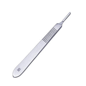 Mango de bisturí de alta calidad plano en uso quirúrgico - Product Image 3