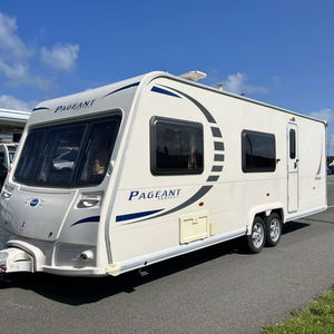 Camper Remolque todoterreno de doble eje Literas triples Caravanas - Product Image 1