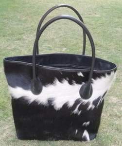 Sac à main en cuir de vachette véritable noir et blanc pour femmes résistant à l'eau pour les saisons d'été et d'automne - Product Image 1