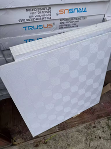 Moulures <span class=keywords><strong>de</strong></span> plafond suspendu, insonorisées, en PVC, plâtre <span class=keywords><strong>de</strong></span> Paris, dalles <span class=keywords><strong>de</strong></span> plafond, imperméables, stratifiées, panneaux décoratifs d'intérieur - Product Image 5