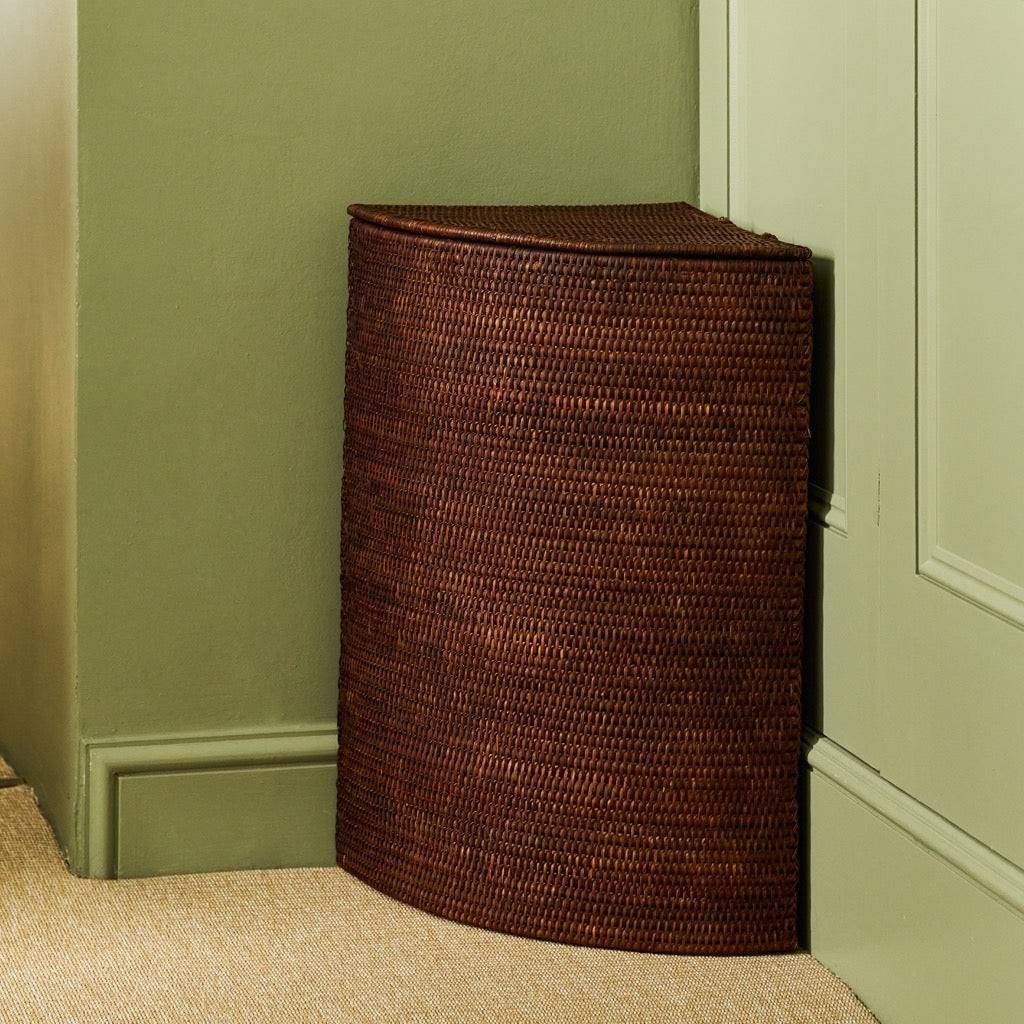 สีน้ำตาล