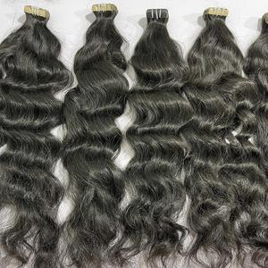 VENTE EN GROS Extensions de cheveux ondulés naturels # 1b 100% cheveux humains sans enchevêtrement ni perte - Product Image 2