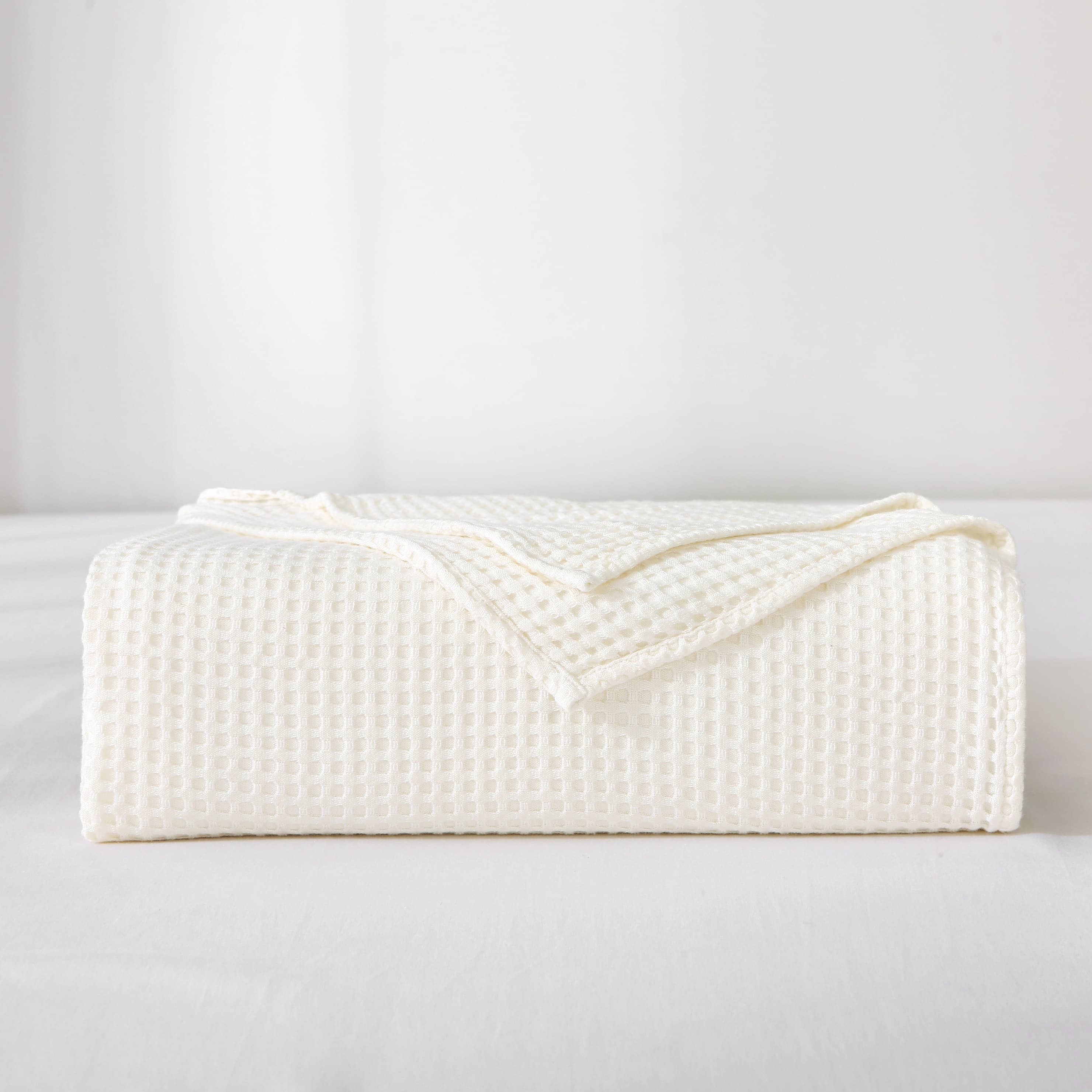 Popular Bamboo Waffle Fabrics Eco Friendly Organic Fiber Factory Direct Medium Weight Breathable for Throw Blanket Beddings Use
