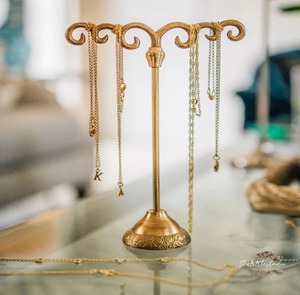 Présentoir à bijoux élégant pour boucles d'oreilles, colliers, bagues, présentoir de qualité supérieure pour table de courtoisie et décoration de chambre - Product Image 1