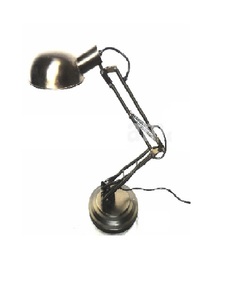 โคมไฟตั้งโต๊ะทองเหลืองโบราณคุณภาพดีที่สุด ดีไซน์มาตรฐานสูง คุณภาพดีที่สุด - Product Image 1